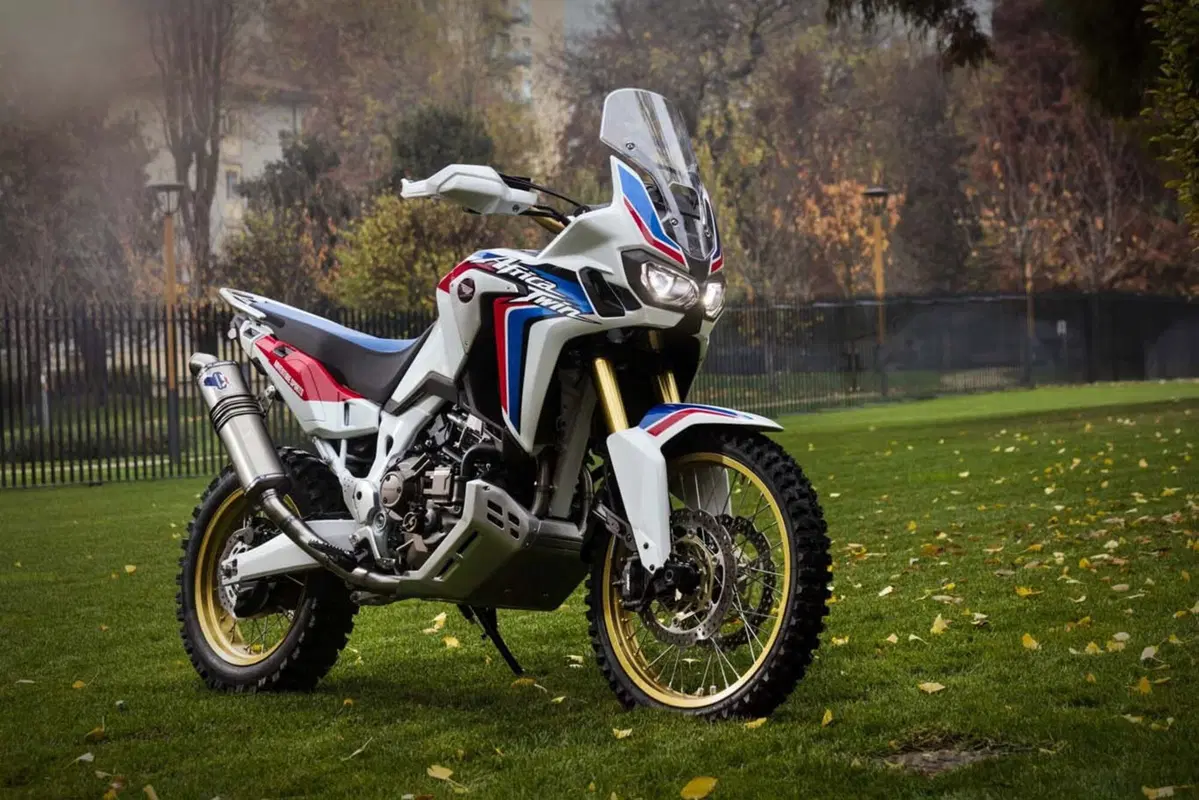 Honda Africa Twin CRF1000 Adventure 2018: arriva la maggiorata!