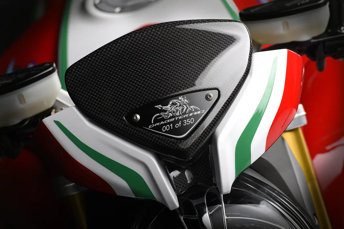 EICMA 2017: MV Agusta Dragster 800 RC 2018 (14)
