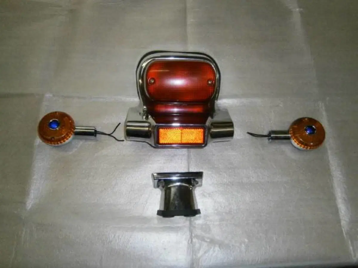 FANALINO POSTERIORE Suzuki