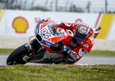 MotoGP 2017. Dovizioso vince a Sepang, campionato ancora aperto