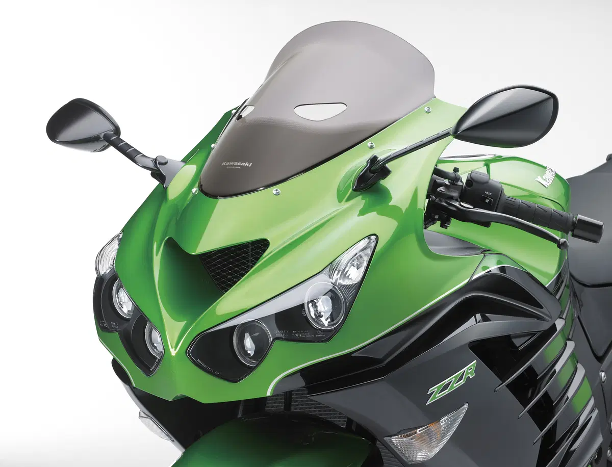 Kawasaki ZZR 1400 2016 (5)