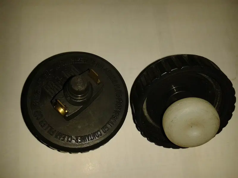 COPERCHIO POMPA FRENO POS Brembo (2)