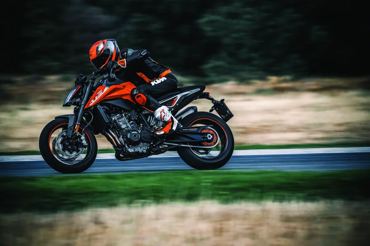 EICMA 2017: KTM Duke 790, foto e dati (4)