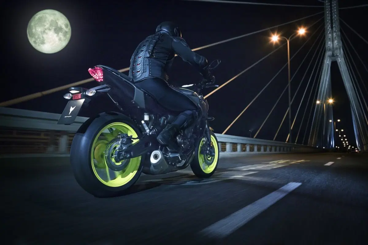 EICMA 2017: Yamaha MT-07, foto e dati (5)