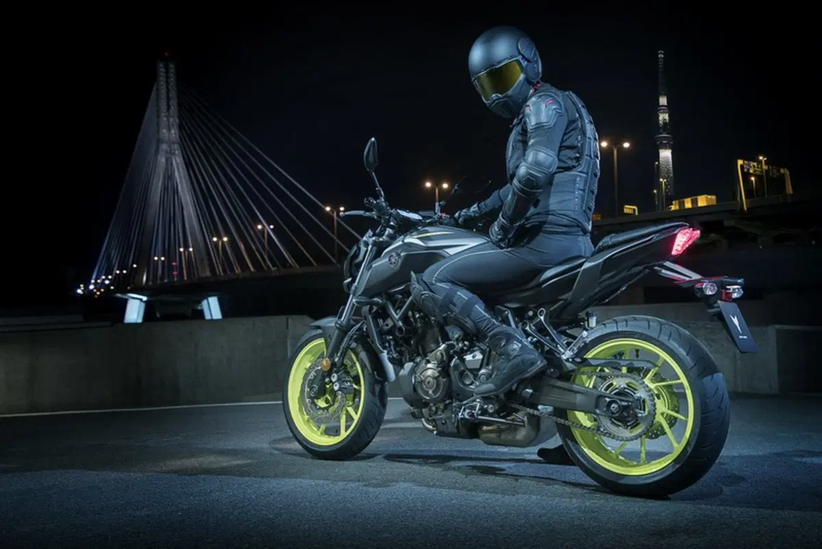 EICMA 2017: Yamaha MT-07, foto e dati (13)