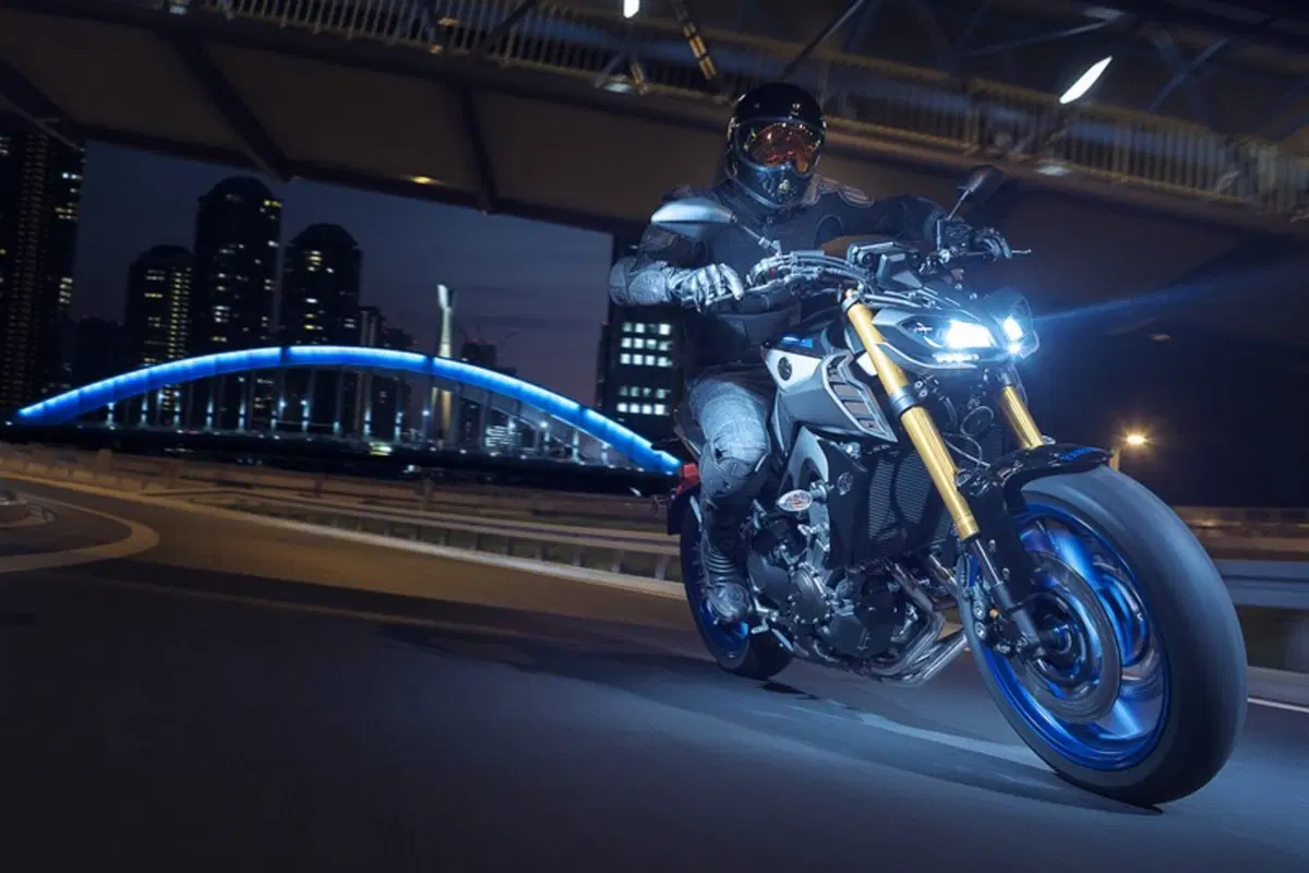 EICMA 2017: Yamaha MT-09 SP, foto e dati (10)