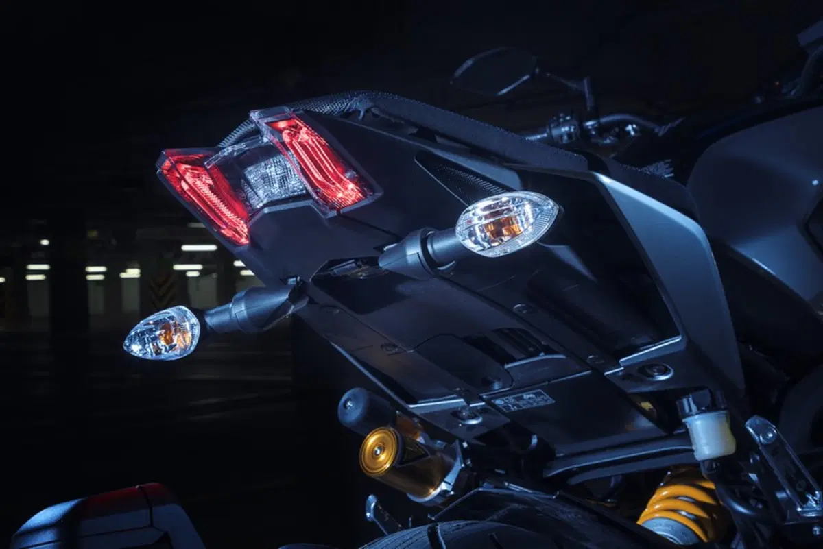 EICMA 2017: Yamaha MT-09 SP, foto e dati (9)