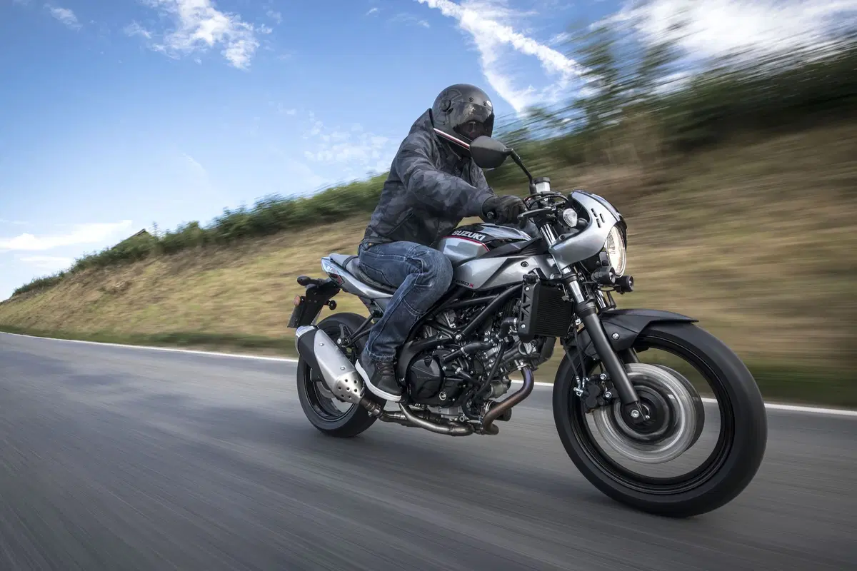 EICMA 2017: Suzuki SV 650X, foto e dati (11)