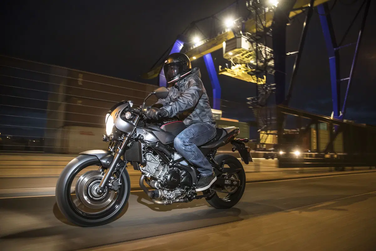 EICMA 2017: Suzuki SV 650X, foto e dati (16)