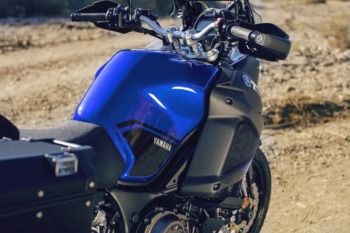 EICMA 2017: Yamaha XT1200ZE Super Ténéré Raid Edition, foto e dati (11)