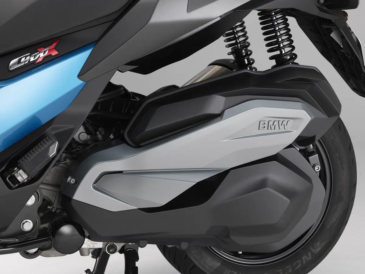 EICMA 2017: BMW C 400 X, foto e dati (9)