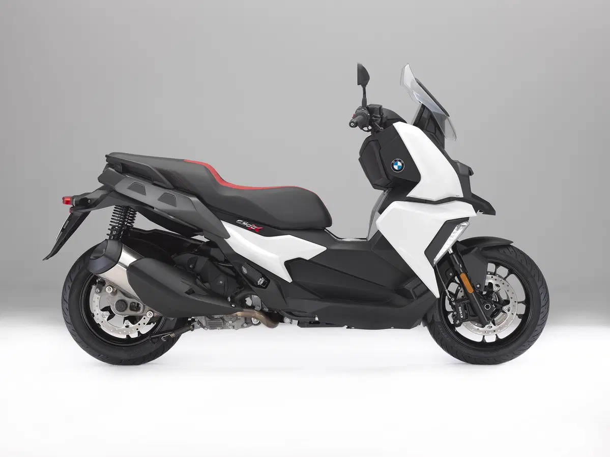 EICMA 2017: BMW C 400 X, foto e dati (7)