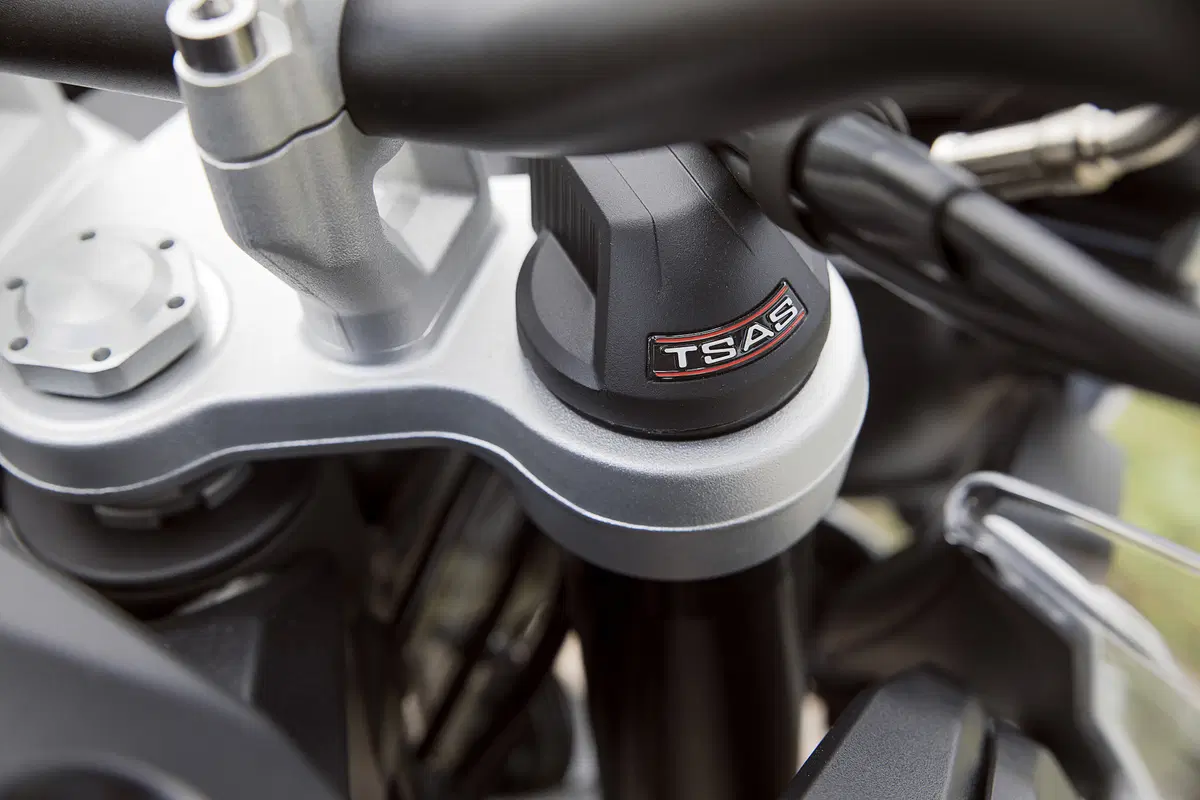 EICMA 2017: Triumph Tiger 1200, foto e dati (14)