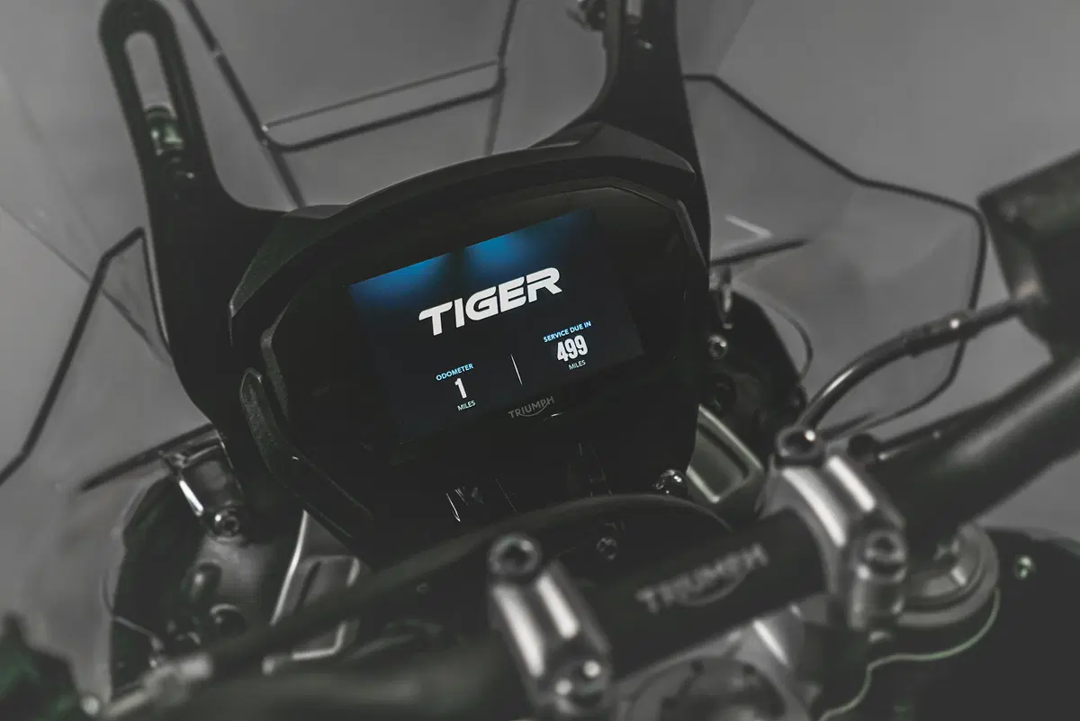 EICMA 2017: Triumph Tiger 800 XC e XR, foto e dati (9)