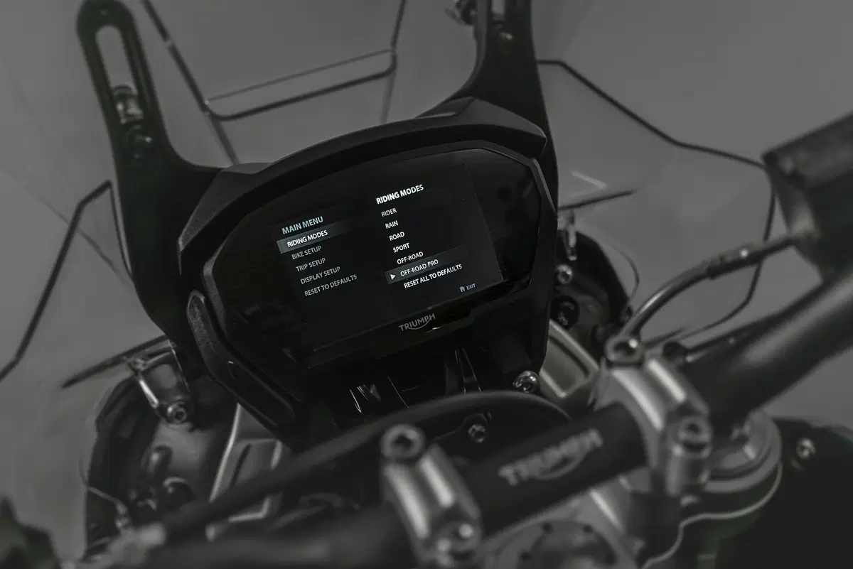 EICMA 2017: Triumph Tiger 800 XC e XR, foto e dati (13)