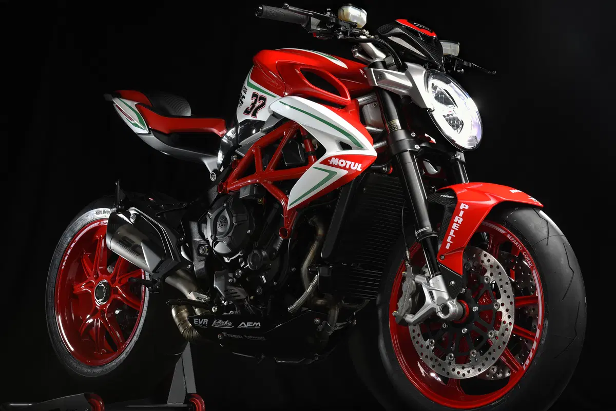 MV Agusta Brutale 800 Brutale 800 RC (2018) (9)