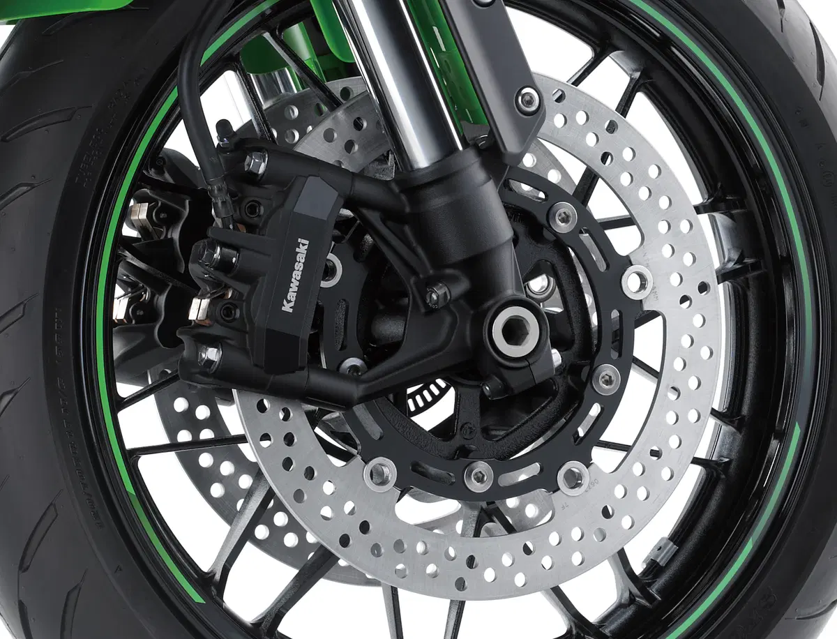 EICMA 2017: Kawasaki Z 900RS ed RS CAFE, foto, dati e prezzi (20)