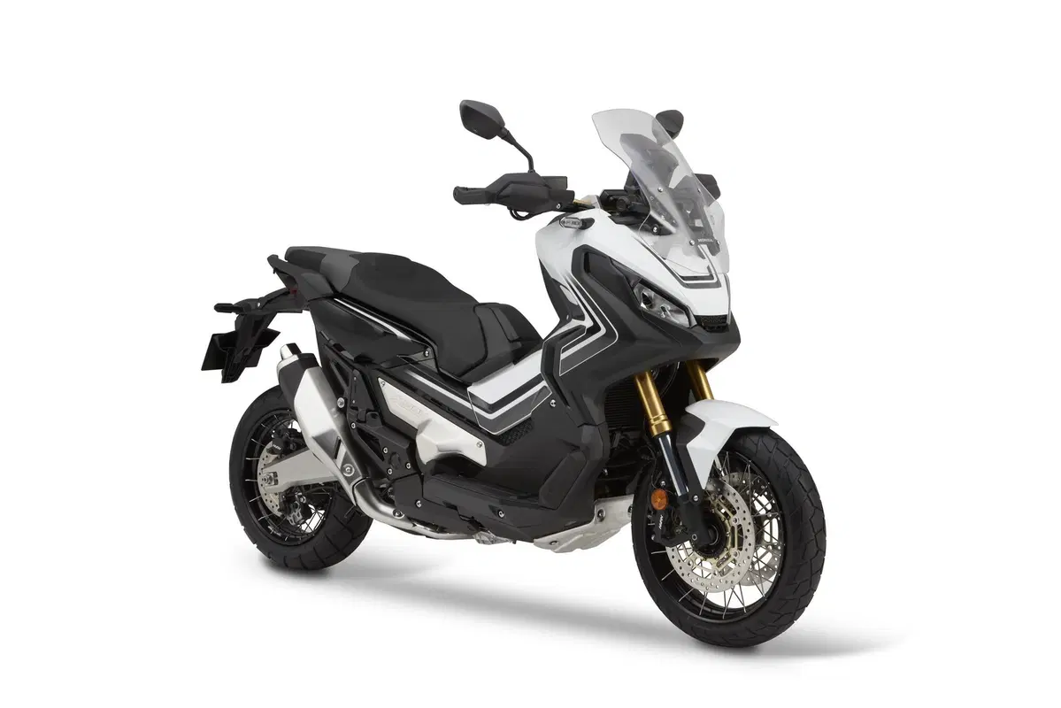 EICMA 2017: Honda X-ADV, foto e dati (8)