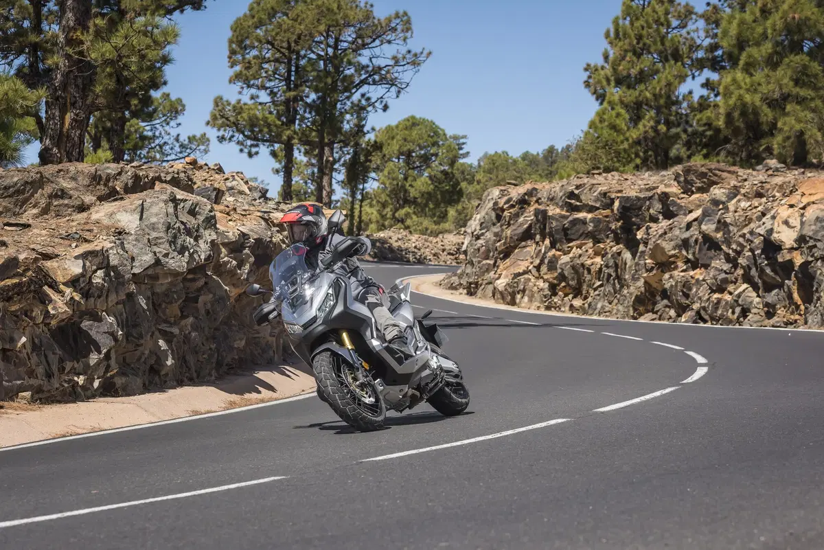 EICMA 2017: Honda X-ADV, foto e dati (10)