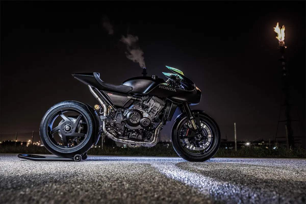 EICMA 2017: Honda CB4 Interceptor Concept (6)
