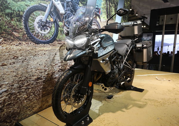 EICMA 2017: Triumph Tiger 800 XC e XR, foto, video e dati