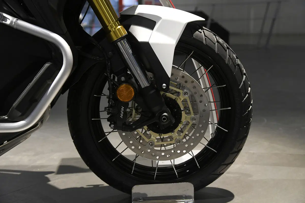 EICMA 2017: Honda X-ADV, foto e dati (28)