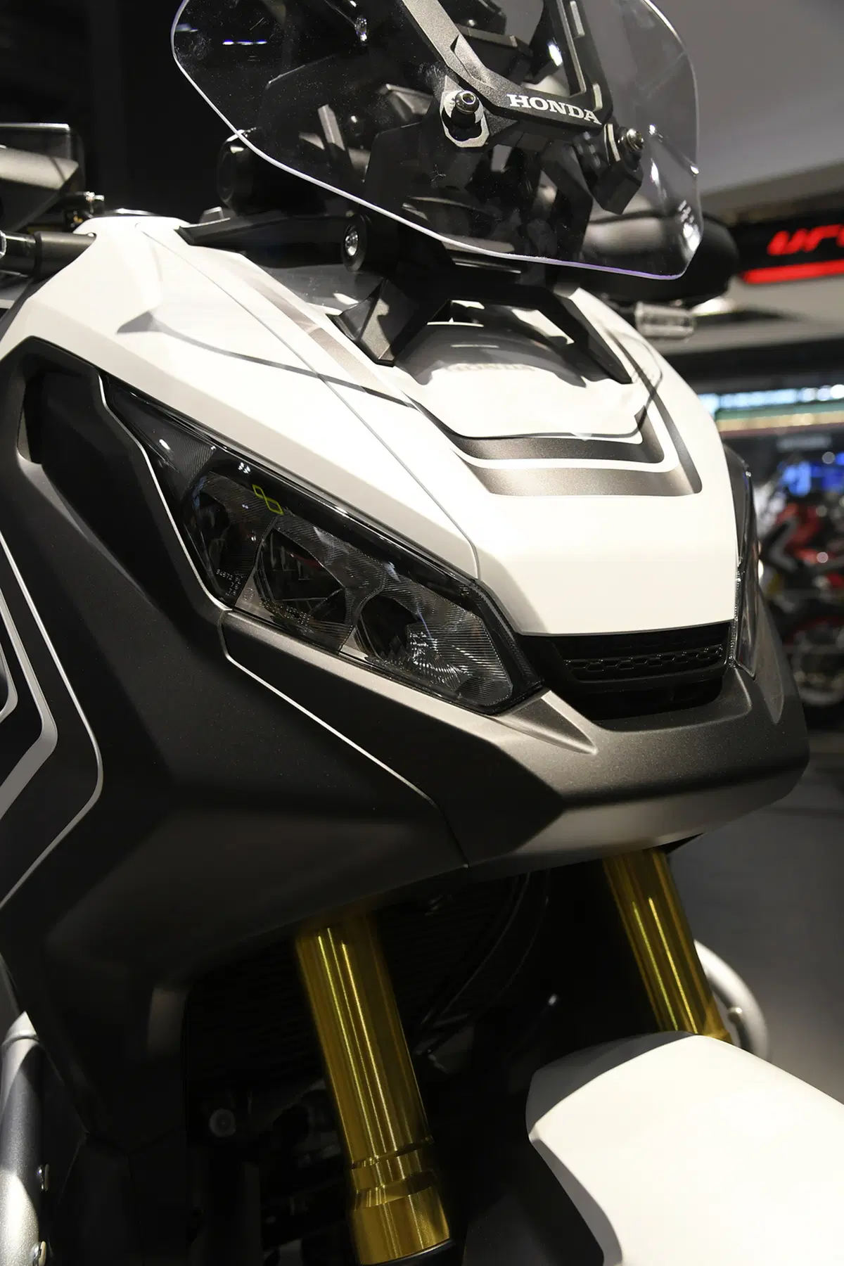 EICMA 2017: Honda X-ADV, foto e dati (31)