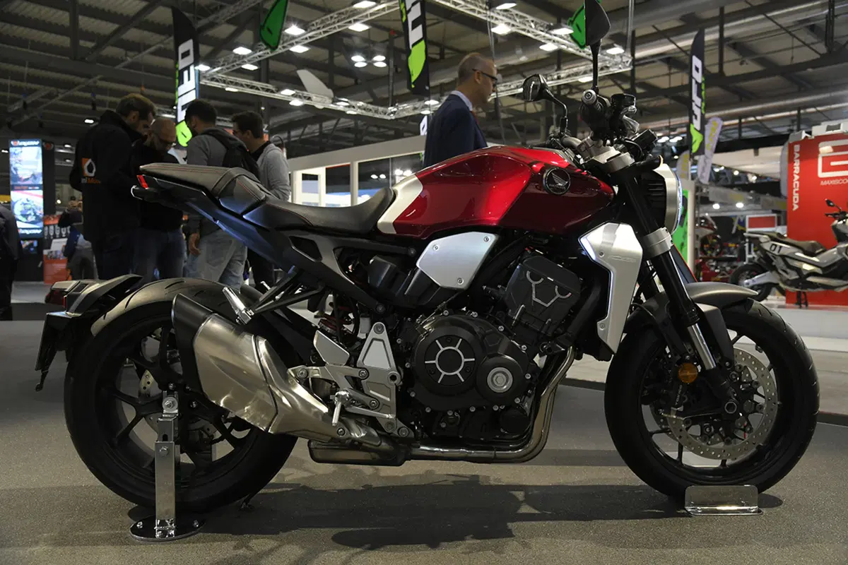 EICMA 2017: Honda CB1000R. Foto e dati (13)