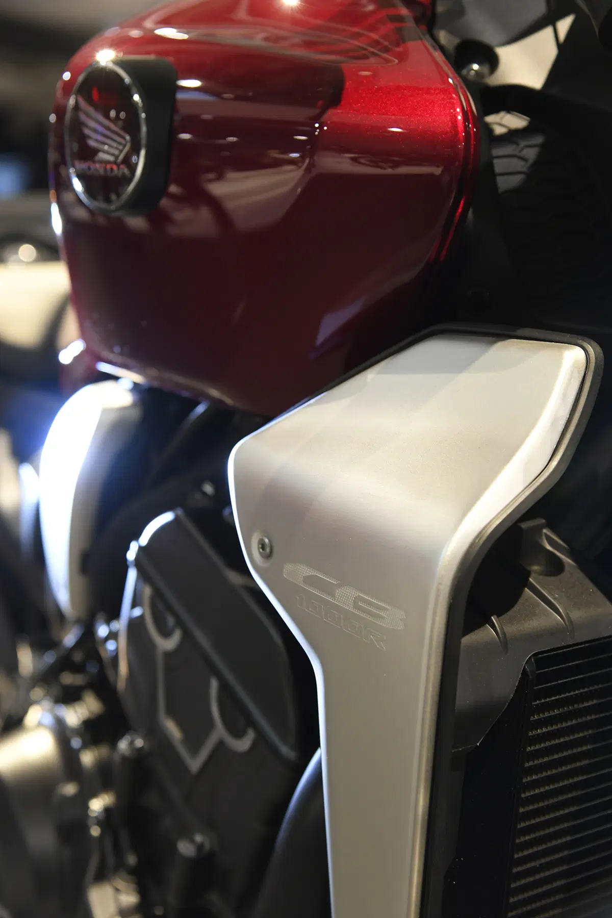 EICMA 2017: Honda CB1000R. Foto e dati (16)