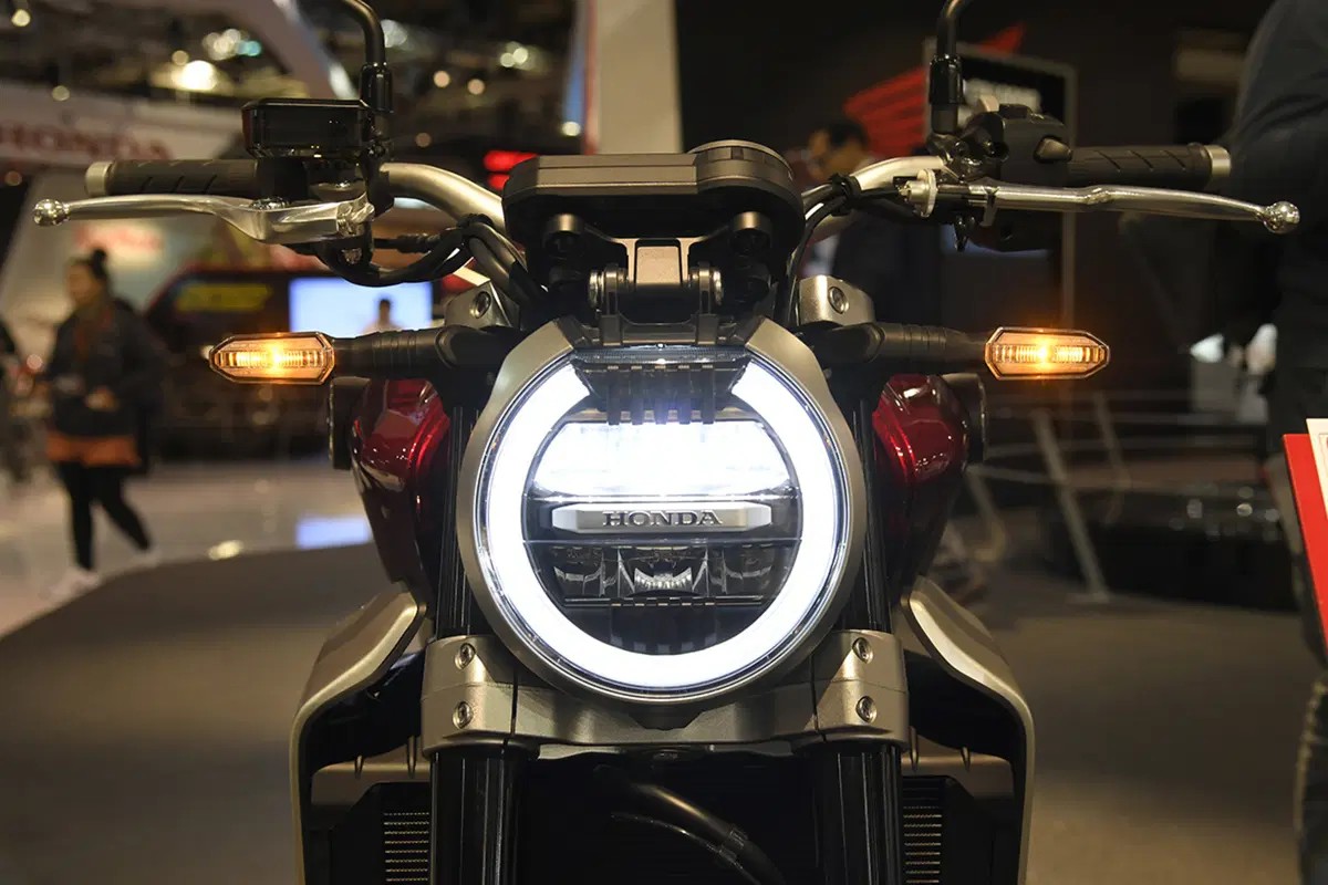 EICMA 2017: Honda CB1000R. Foto e dati (17)