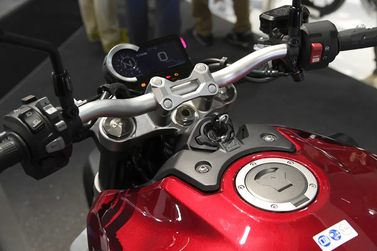 EICMA 2017: Honda CB1000R. Foto e dati (29)