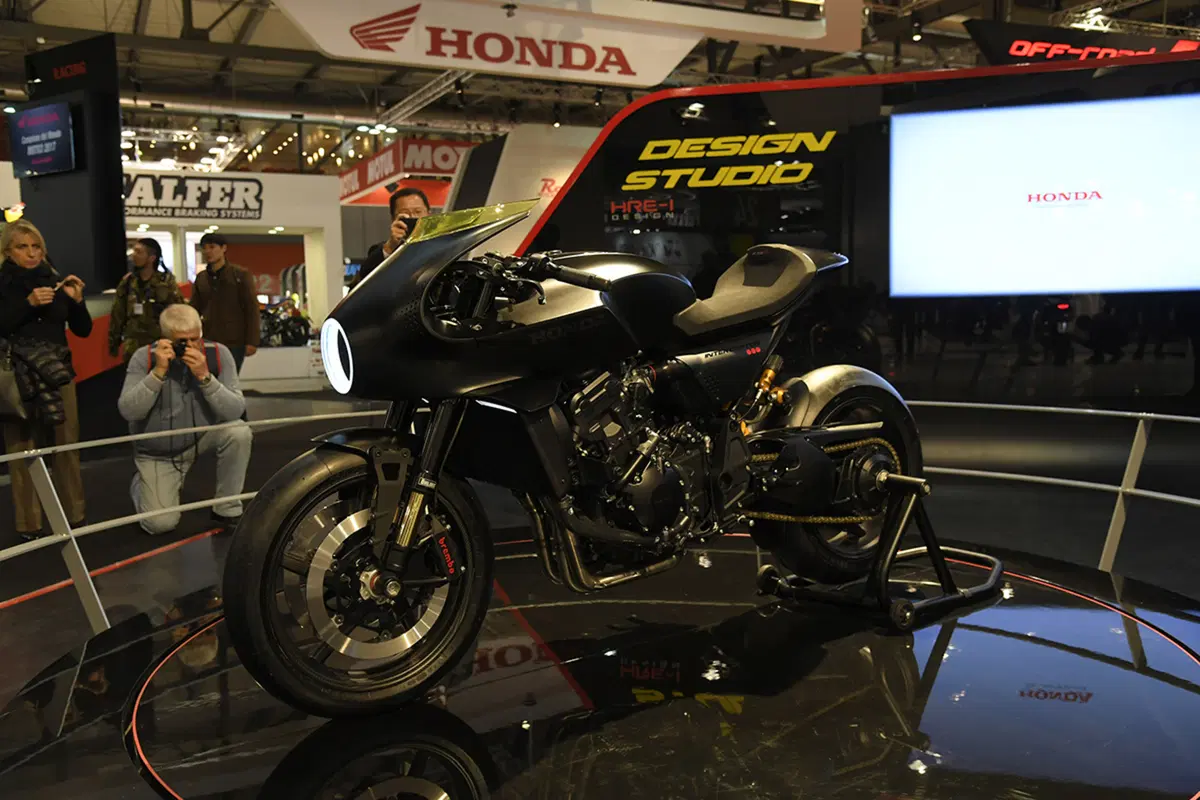 EICMA 2017: Honda CB4 Interceptor Concept