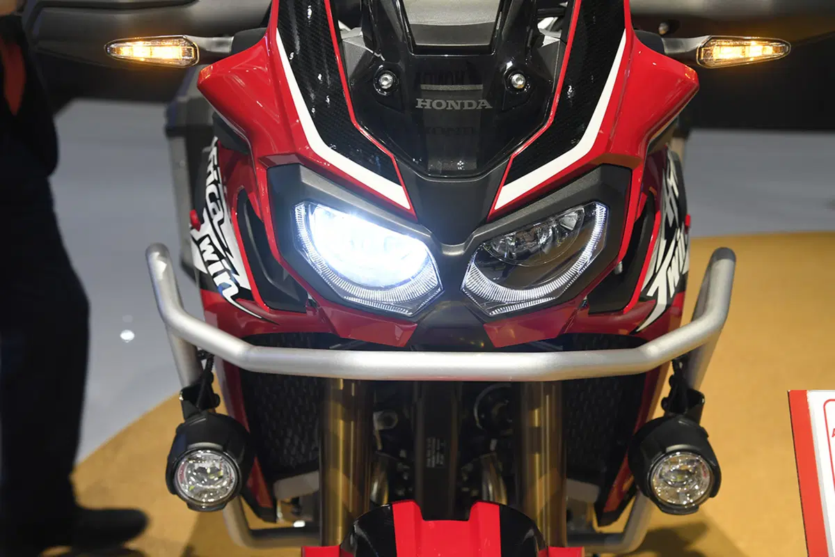 EICMA 2017: Honda Africa Twin CRF1000L 2018 (11)