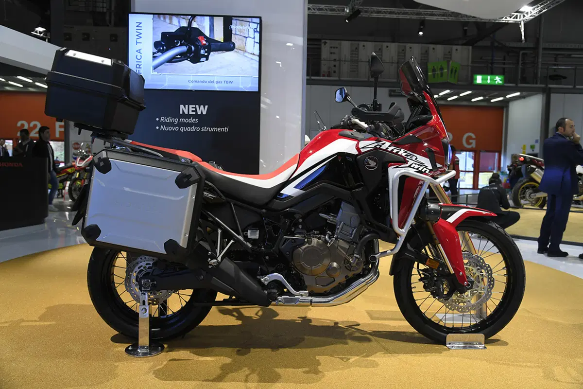 EICMA 2017: Honda Africa Twin CRF1000L 2018 (21)