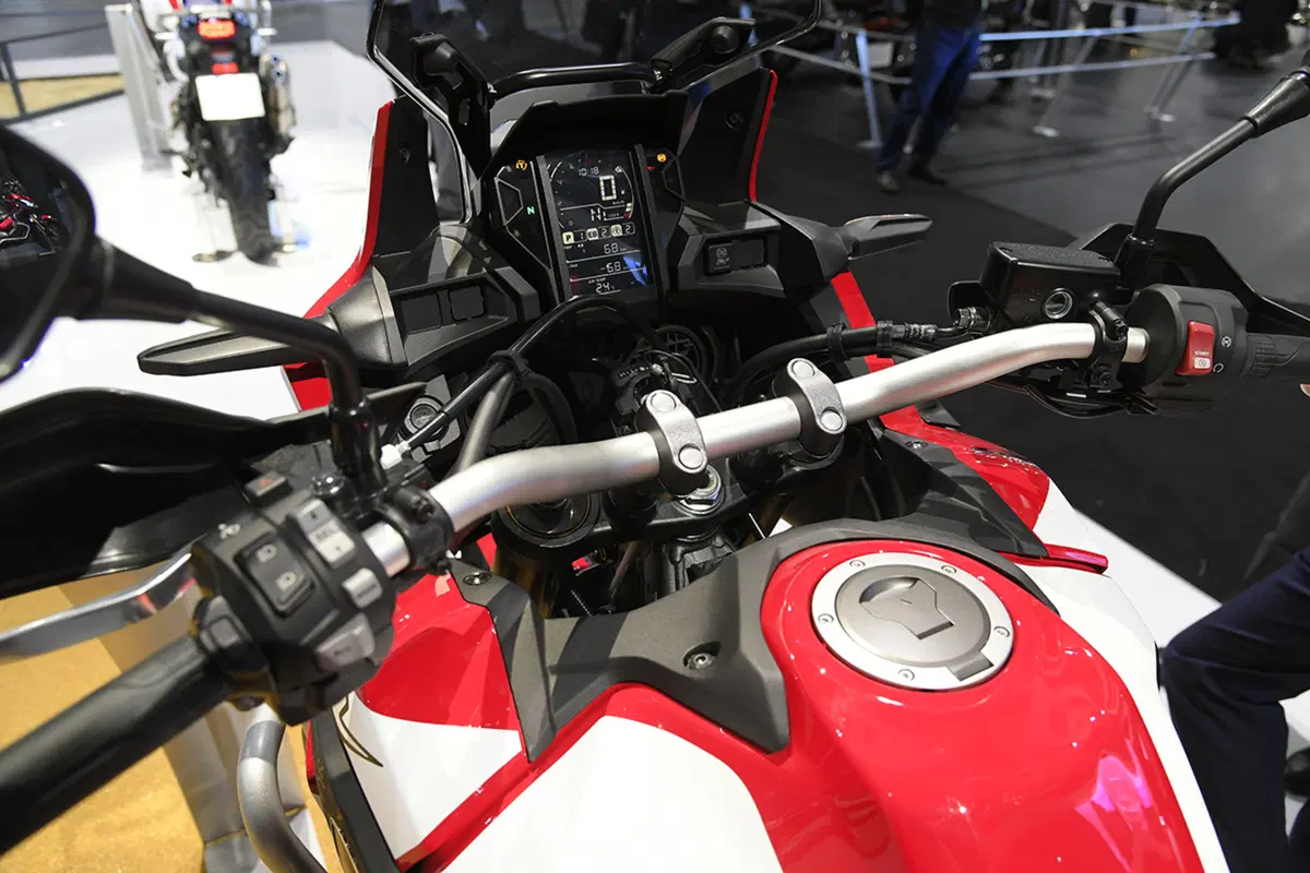 EICMA 2017: Honda Africa Twin CRF1000L 2018 (24)