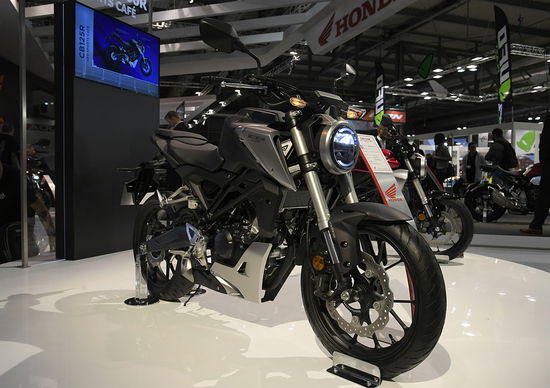 EICMA 2017: Honda CB125R, foto, video e dati