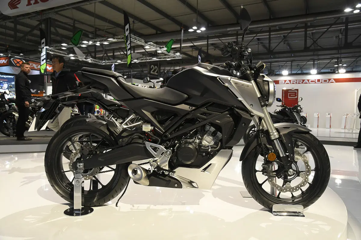 EICMA 2017: Honda CB125R, foto e dati