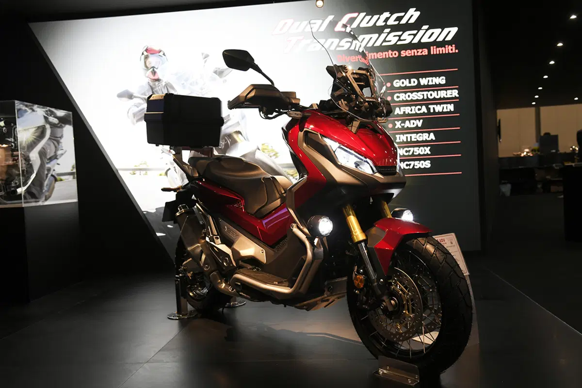 EICMA 2017: Honda X-ADV, foto e dati (34)