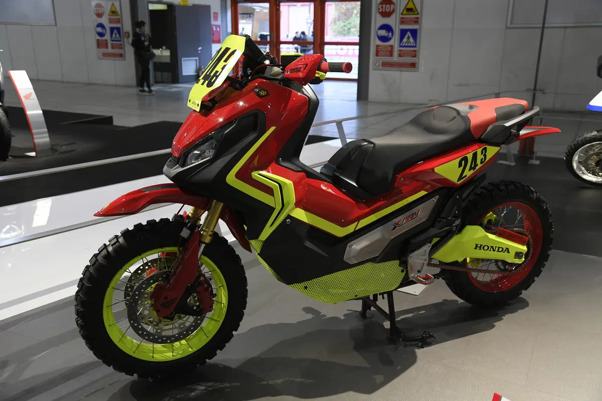 EICMA 2017: Honda X-ADV, foto e dati (43)