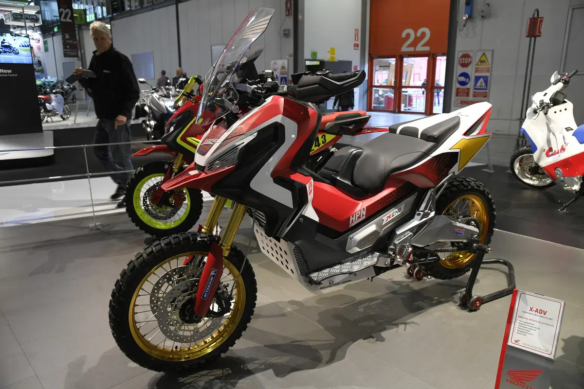 EICMA 2017: Honda X-ADV, foto e dati (45)