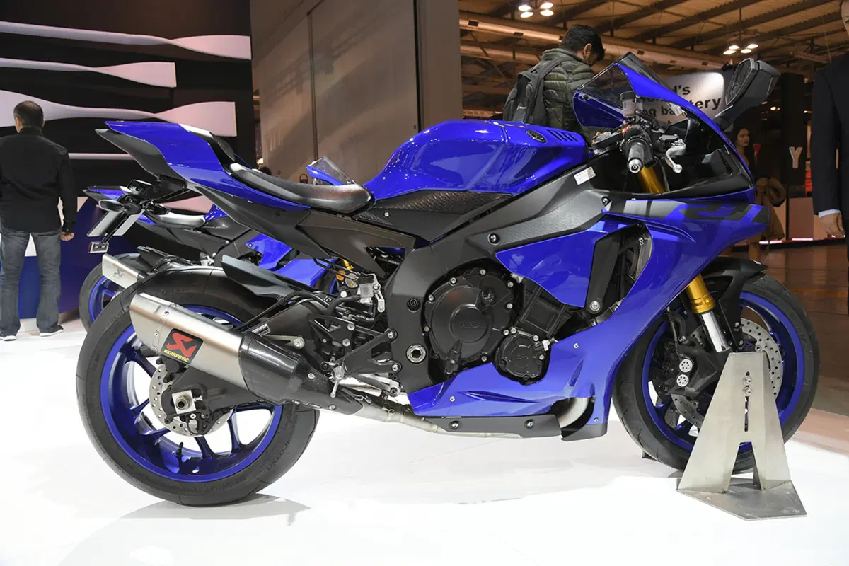EICMA 2017: Yamaha YZF-R1 e R1M, foto, video e dati