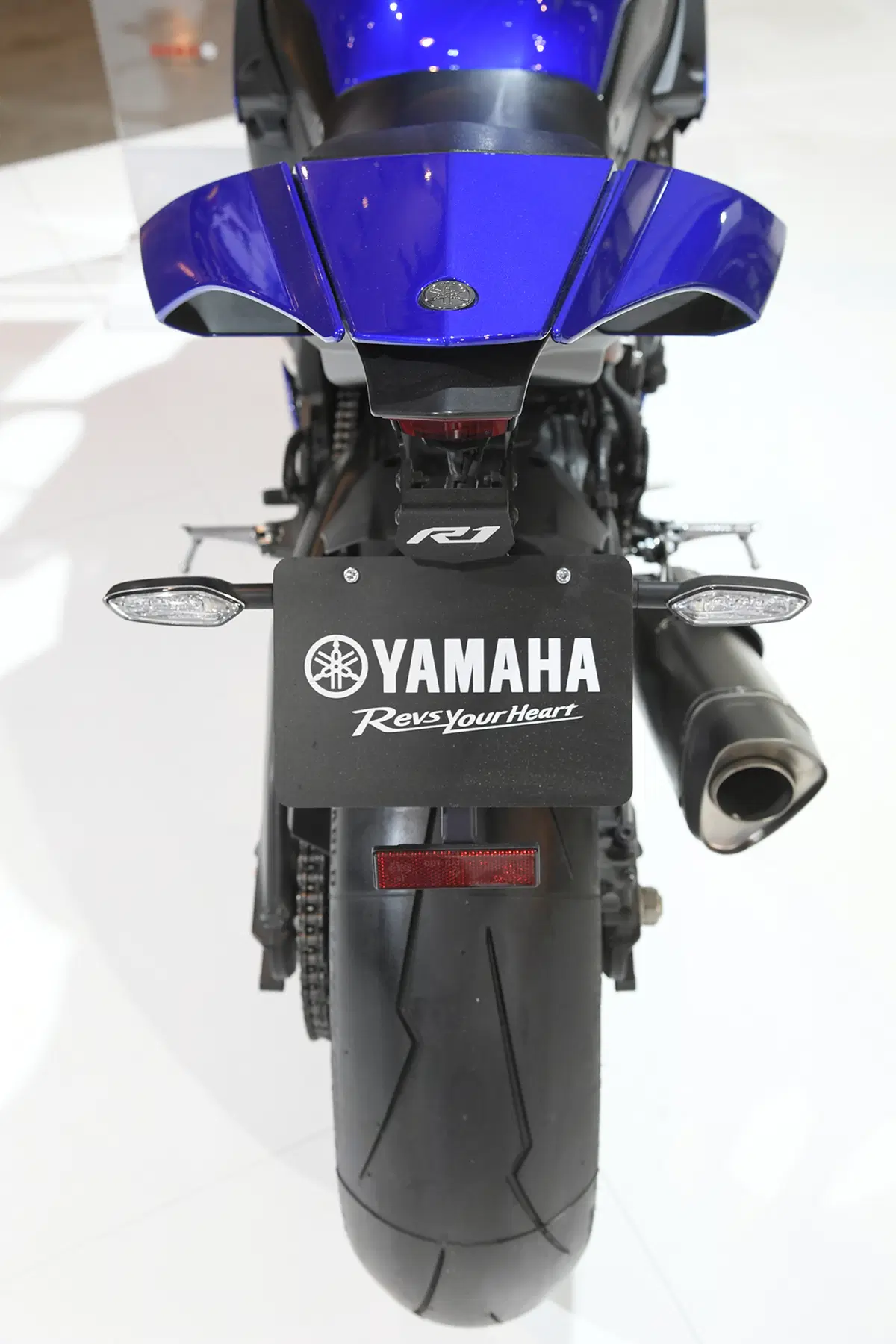 EICMA 2017: Yamaha YZF-R1 e R1M, foto, video e dati (7)