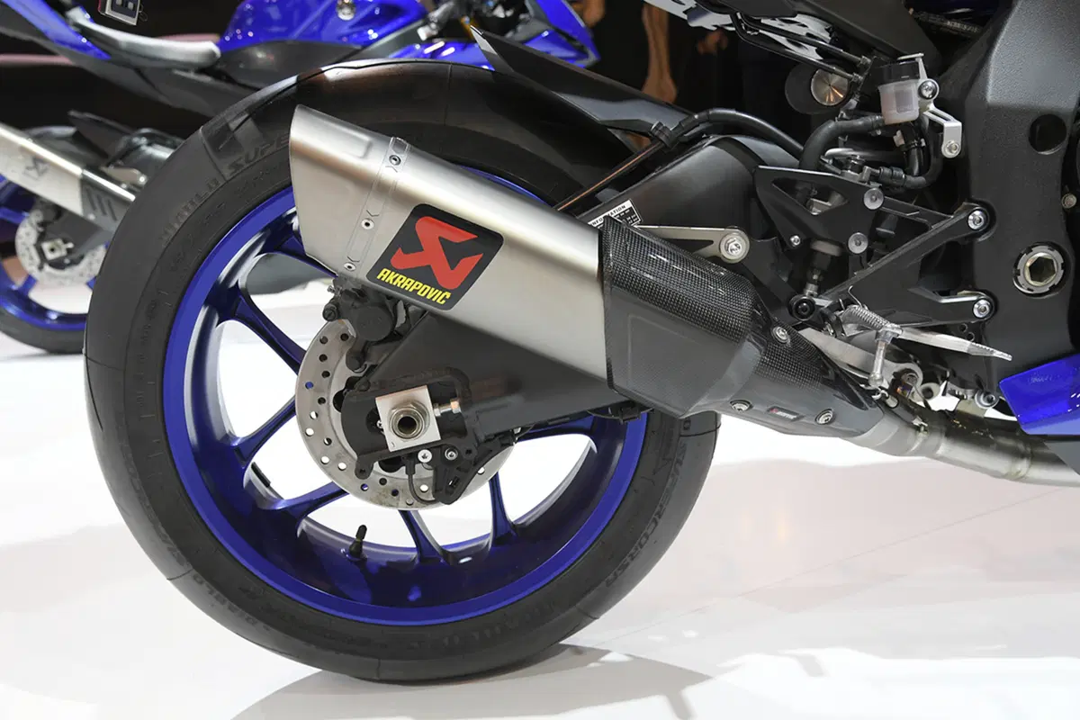 EICMA 2017: Yamaha YZF-R1 e R1M, foto, video e dati (9)