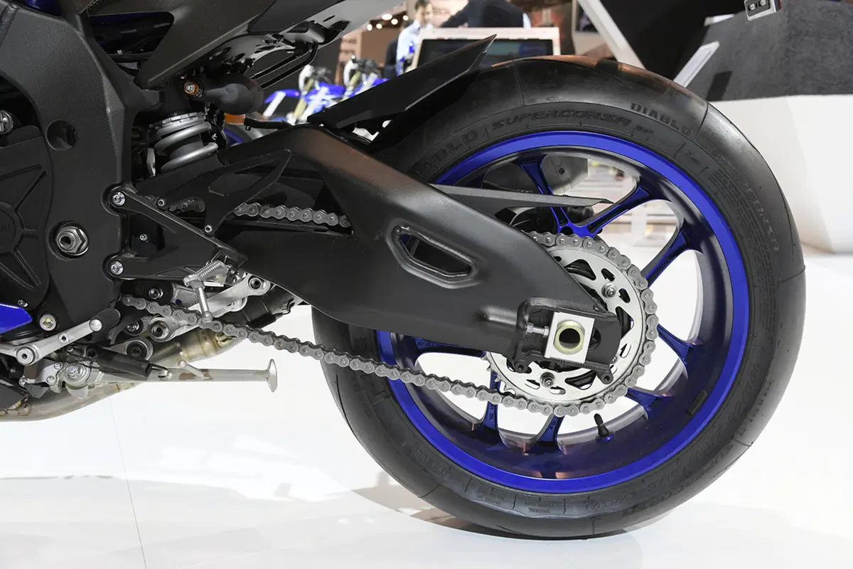 EICMA 2017: Yamaha YZF-R1 e R1M, foto, video e dati (10)