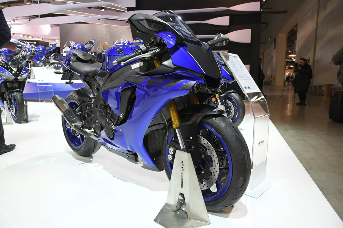 EICMA 2017: Yamaha YZF-R1 e R1M, foto, video e dati (11)