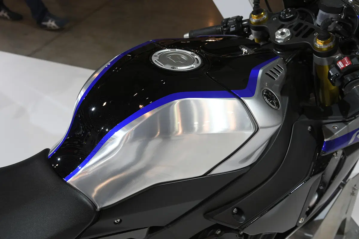 EICMA 2017: Yamaha YZF-R1 e R1M, foto, video e dati (22)