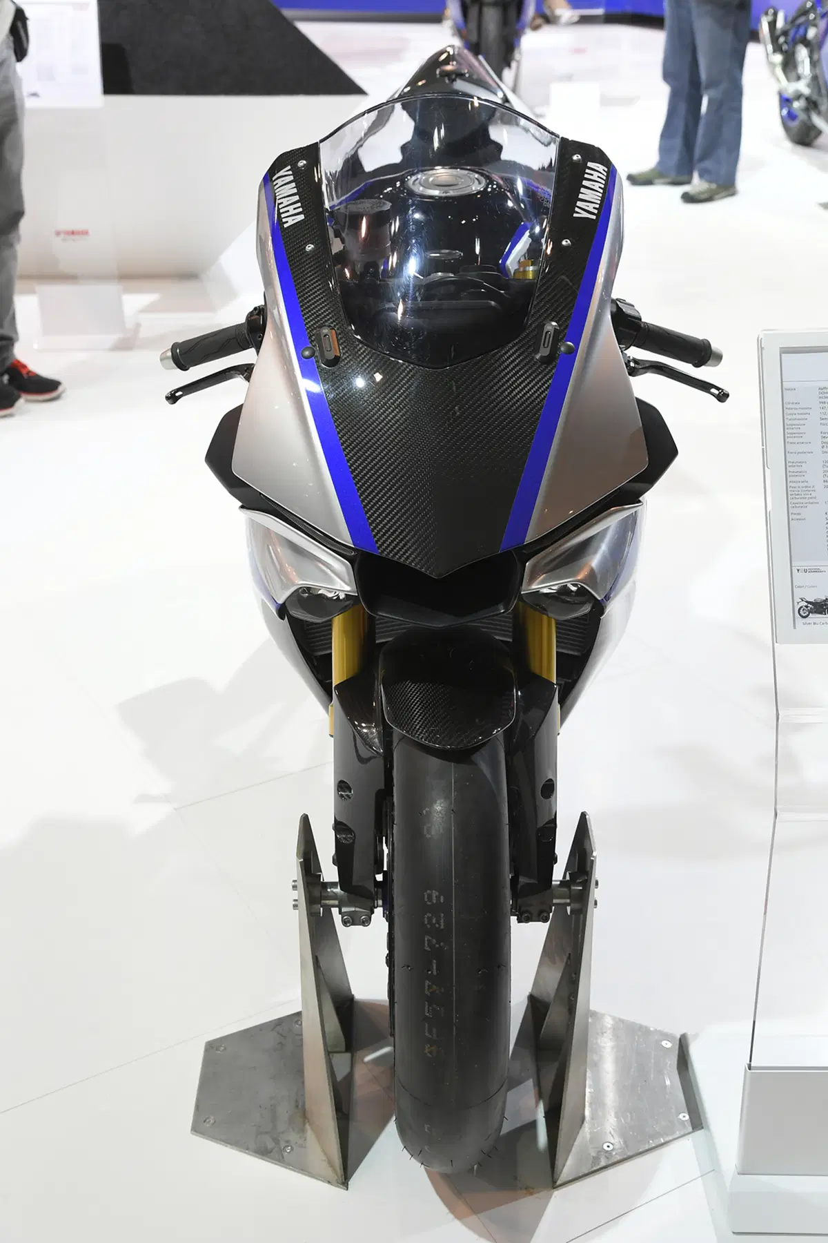 EICMA 2017: Yamaha YZF-R1 e R1M, foto, video e dati (45)