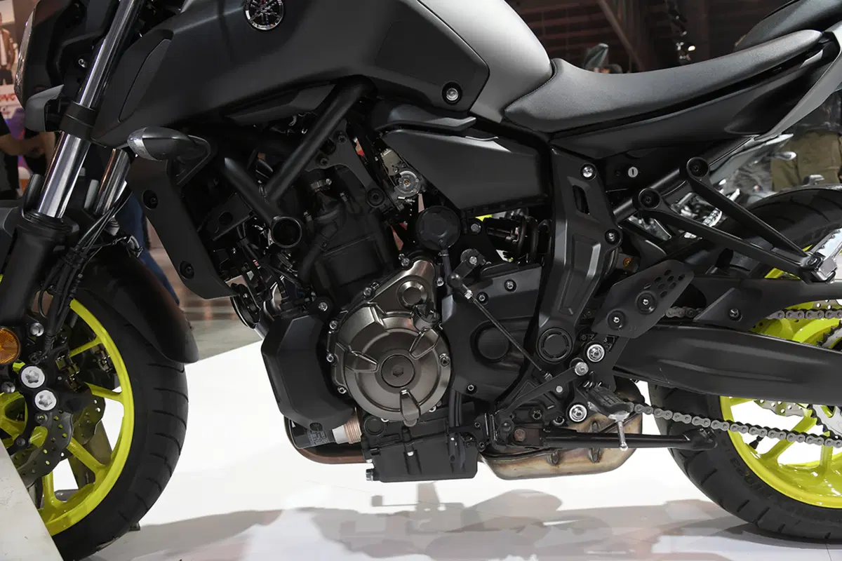 EICMA 2017: Yamaha MT-07, foto e dati (21)