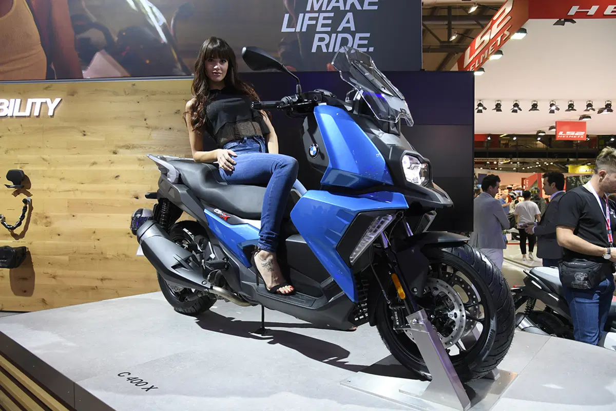 EICMA 2017: BMW C 400 X, foto e dati (17)