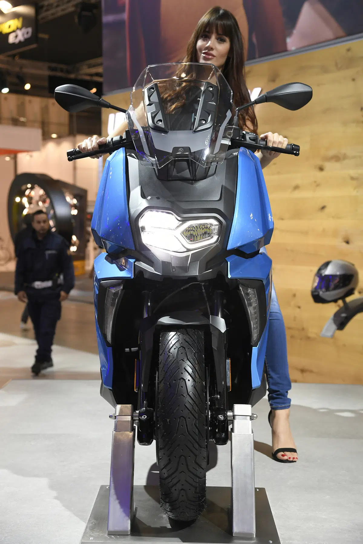 EICMA 2017: BMW C 400 X, foto e dati